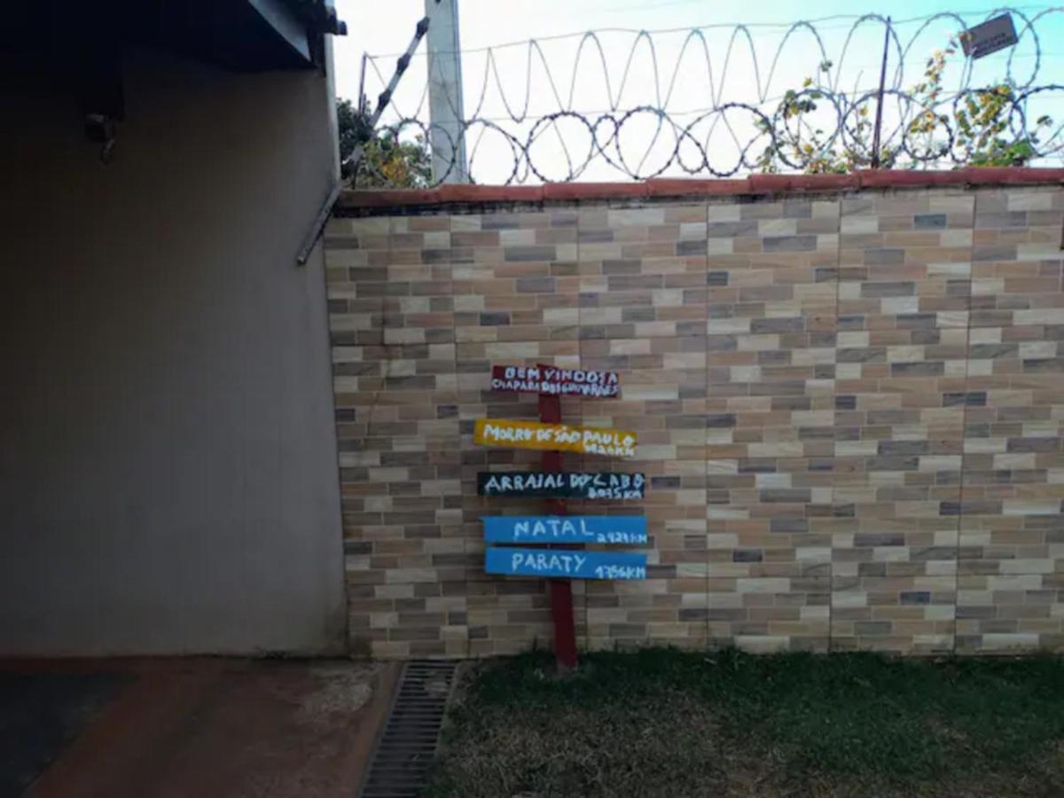 Casa Com Spa De Hidro, Aquecedor E Cromoterapia A 1,0 Km Do Centro Chapada dos Guimarães Esterno foto