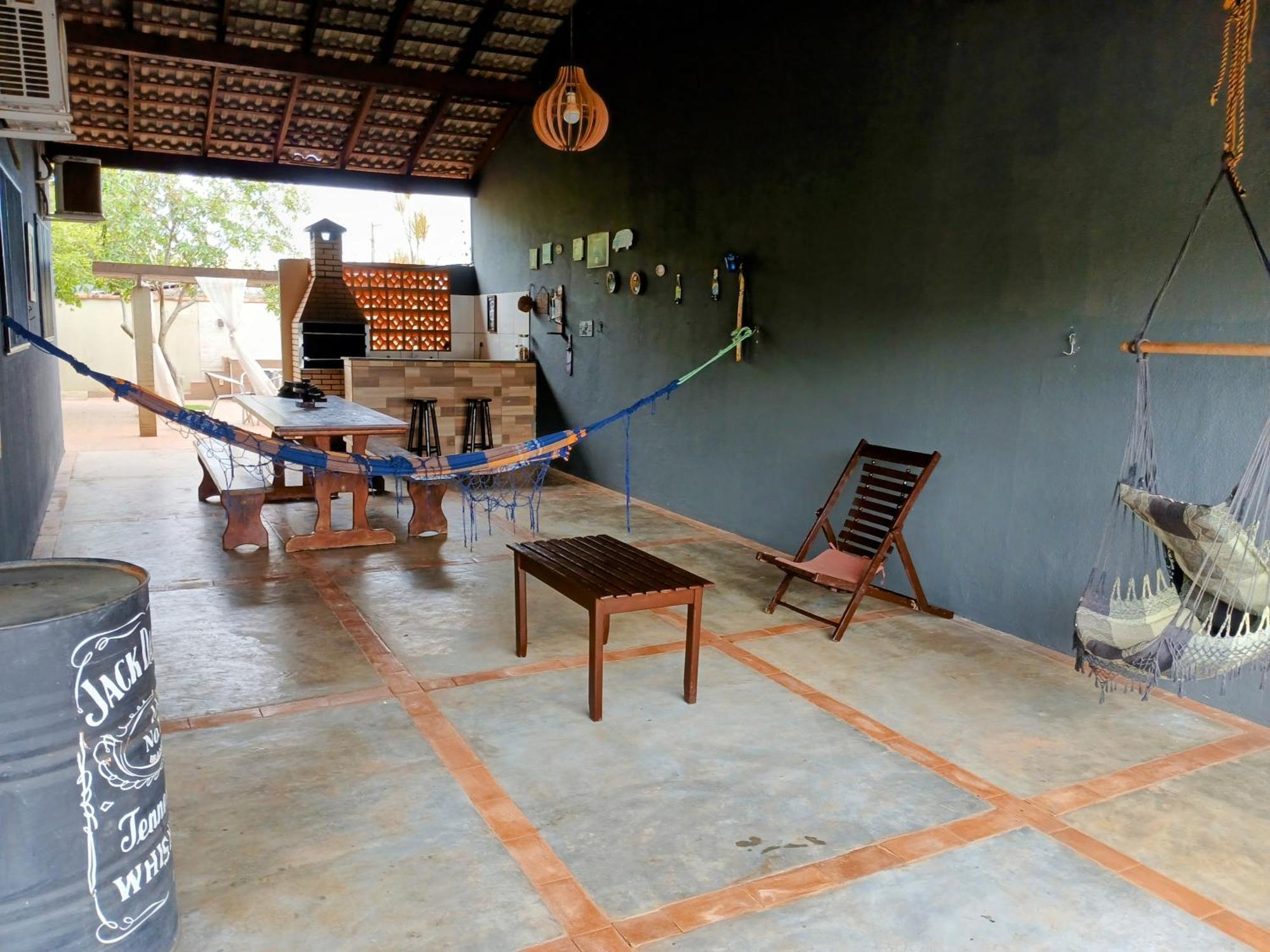 Casa Com Spa De Hidro, Aquecedor E Cromoterapia A 1,0 Km Do Centro Chapada dos Guimarães Esterno foto