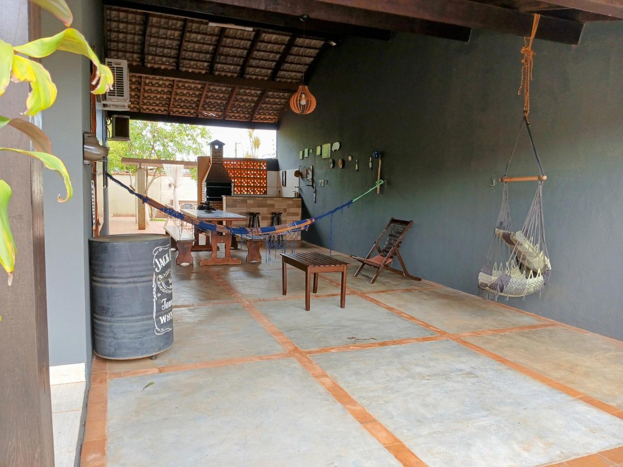 Casa Com Spa De Hidro, Aquecedor E Cromoterapia A 1,0 Km Do Centro Chapada dos Guimarães Esterno foto