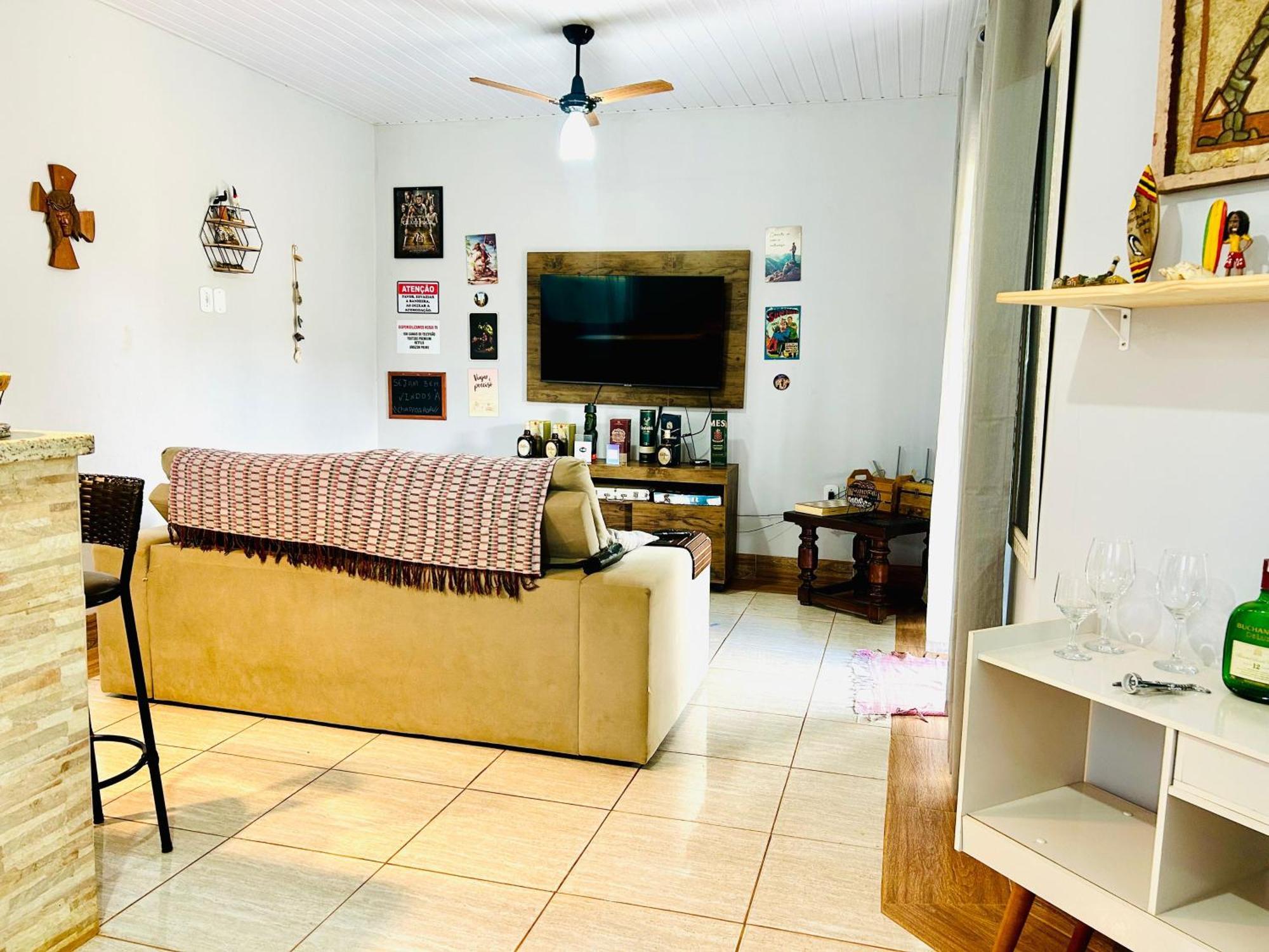 Casa Com Spa De Hidro, Aquecedor E Cromoterapia A 1,0 Km Do Centro Chapada dos Guimarães Esterno foto